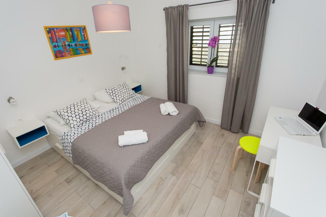 Apartments Pinery Makarska Zewnętrze zdjęcie