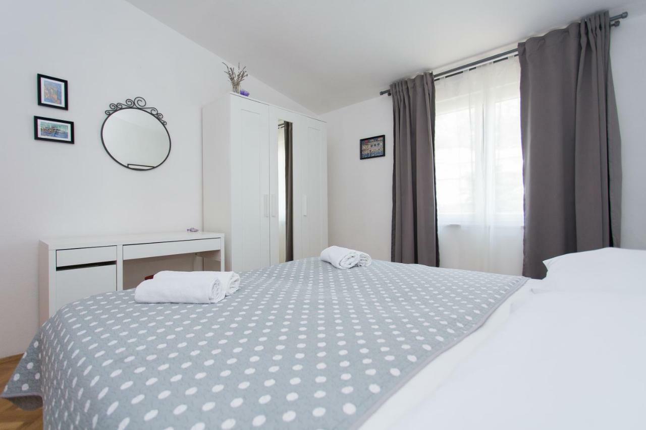 Apartments Pinery Makarska Zewnętrze zdjęcie